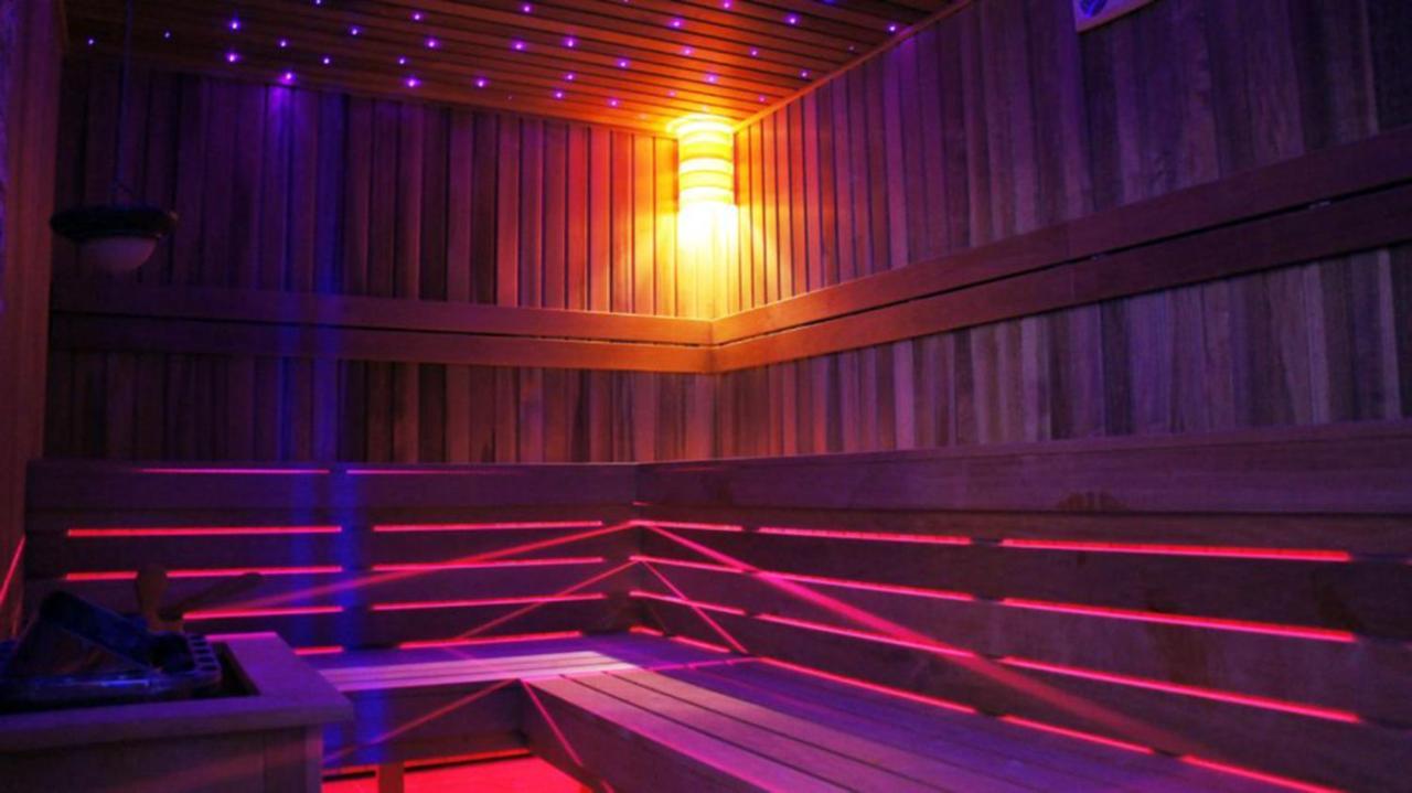 Tagore Spa Aparthotel บาลาตอนฟือเรด ภายนอก รูปภาพ